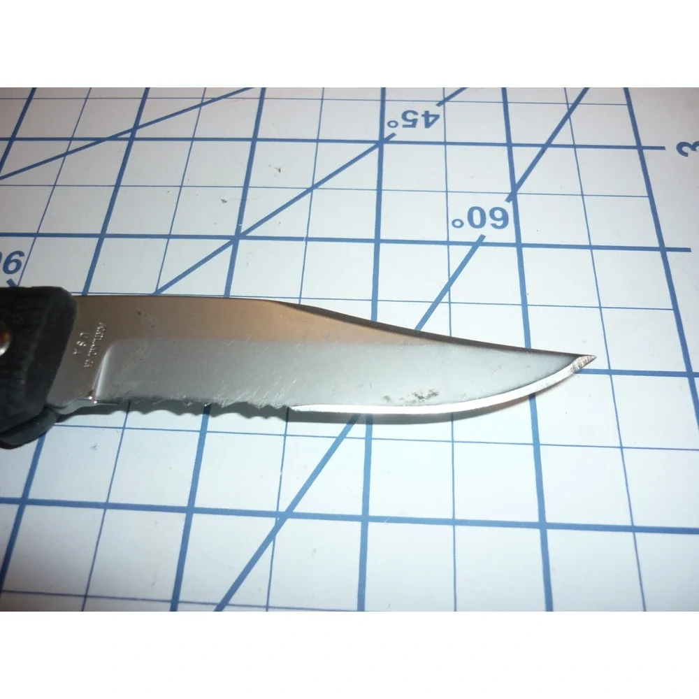 Vintage‎ Gerber Gator 625 Folding Knife Partially Serrated USA Made With Sheath